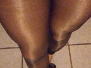 my sexy legs in pantyhose and heels