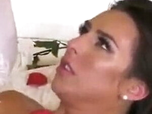 Chanel Santini gets it off