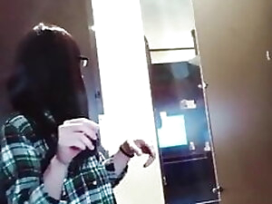 Japanese Crossdresser Jerk herself Off
